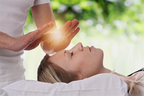 Discover the Secrets of Energy Healing with a Magical Massage Near Me